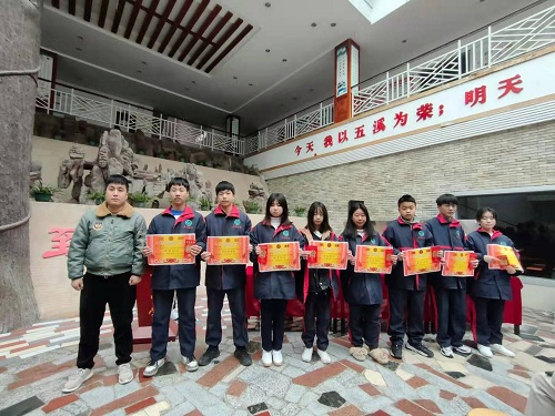 懷化市五溪高級中學(xué)有限公司,懷化全日制高中,懷化全封閉寄宿,懷化全日制特色普通高中 懷化市五溪高級中學(xué)有限公司,懷化全日制高中,懷化全封閉寄宿,懷化全日制特色普通高中