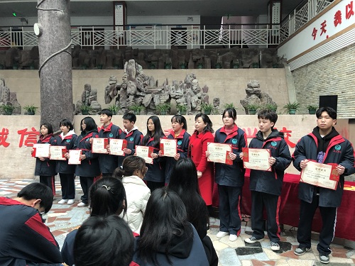 懷化市五溪高級中學(xué)有限公司,懷化全日制高中,懷化全封閉寄宿,懷化全日制特色普通高中 懷化市五溪高級中學(xué)有限公司,懷化全日制高中,懷化全封閉寄宿,懷化全日制特色普通高中